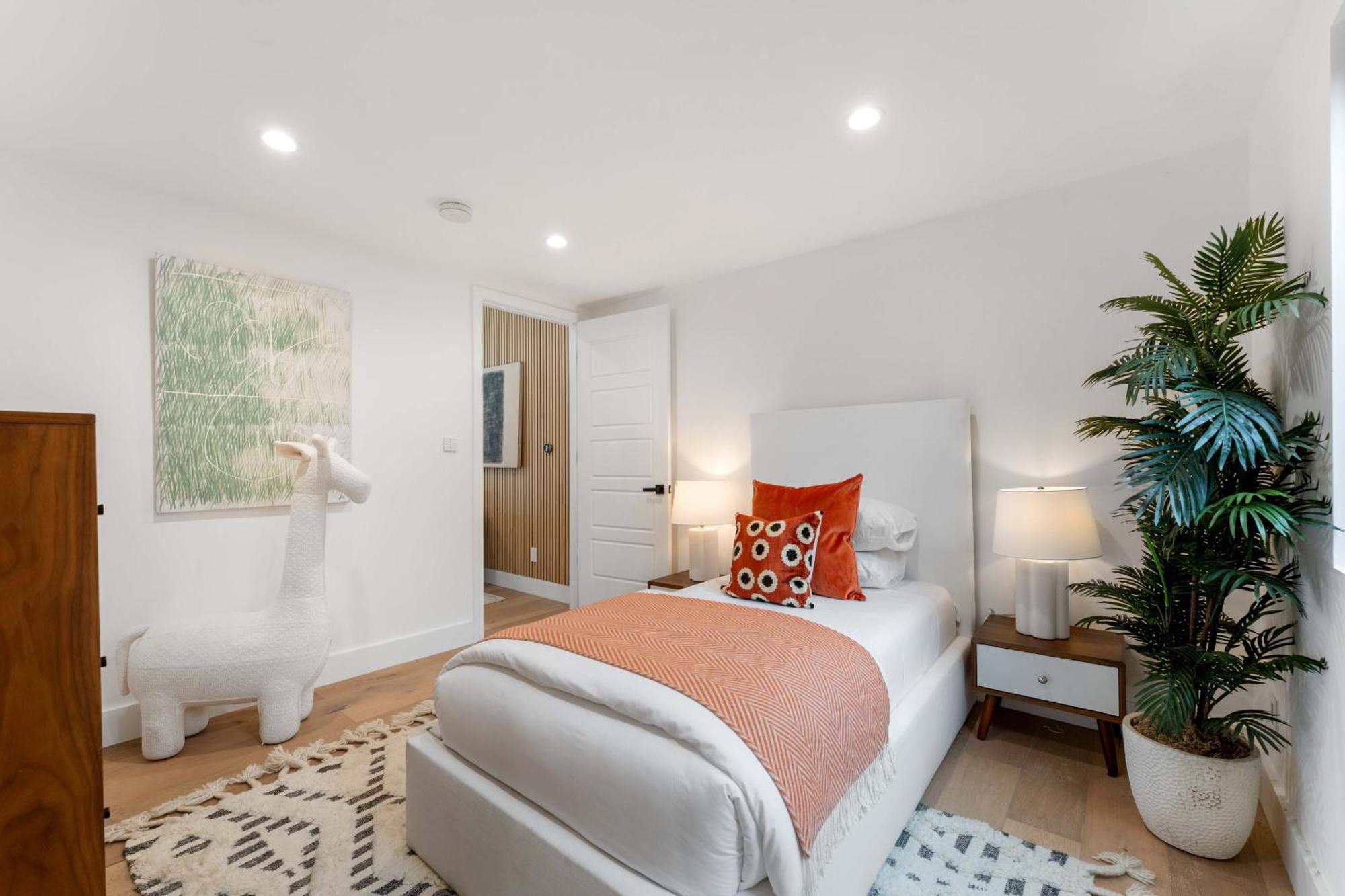 Apartment Modern Spacious 3br Residence, Game Room, Parking *